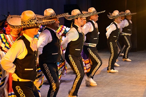 Spectacle Danse Mexicaine, Mariachi, Animart